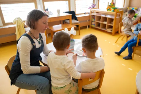 Osemdeset let vrtca v Kropi