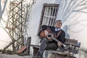 Berti Lipusch, muzikant iz Podjune, je dočakal 80 let. / Foto: Rozina Katz &ndash; Logar (osebni Arhiv)