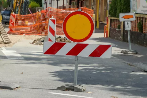 Zapora državne ceste Podro&scaron;t&ndash;Če&scaron;njica