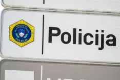 Simbolična fotografija Policijsko vozilo / Foto: Nik Bertoncelj