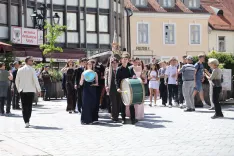 Kranj je edino slovensko mesto, ki &scaron;e pripravlja tradicionalni maturantski sprevod. / Foto: Tina Dokl