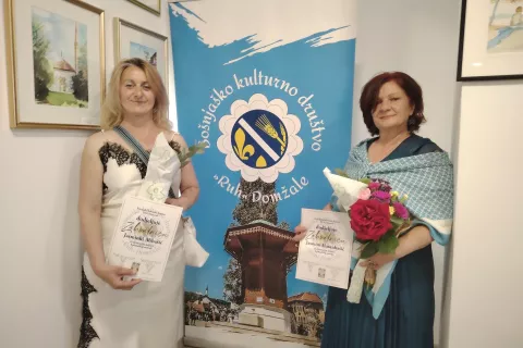 Jasminka Aliba&scaron;ić in Jasmina Hasanba&scaron;ić / Foto: osebni arhiv
