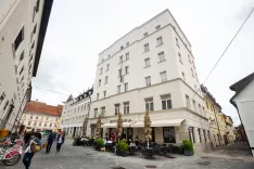 Obnovili fasado glasbene &scaron;ole