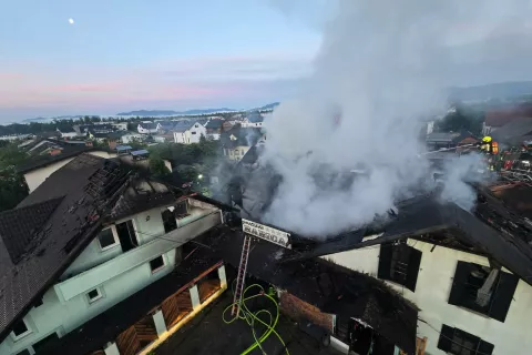 Požar v &Scaron;enčurju / Foto: GARS Kranj