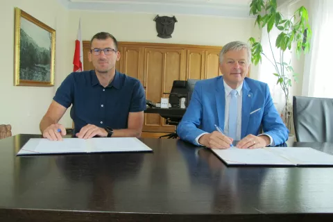Začenja se obnova Osnovne &scaron;ole Antona Jan&scaron;e
