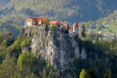 večer nad Bledom kresovanje na Straži Straža Bled 2023 Blejski grad / Foto: Tina Dokl