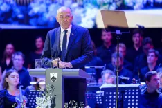 Ljubljana, Trg republike.Državna slovesnost ob 35. obletnici razglasitve samostojnosti in neodvisnosti RS.Predsednik vlade Janez Jan&scaron;a. / Foto: Jure Makovec/STA