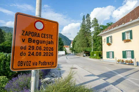 Zaprta cesta Begunje na Gorenjskem 24. junij 2026 / Foto: Nik Bertoncelj