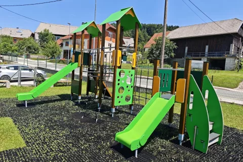 Nova igrala v Lučinah