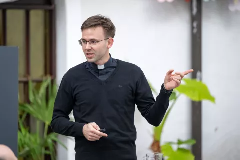 Ne glede na vse &ndash; sem doma