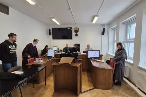 Okrožno sodi&scaron;če Kranj, obtoženi Janez Porenta, posedovanje in posredovanje posnetkov spolnih zlorab otrok / Foto: Simon &Scaron;ubic