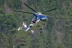 Simbolična fotografija helikopter Slovenska policija in vaja helikoptersko re&scaron;evanje Gorske re&scaron;evalne službe / Foto: Nik Bertoncelj