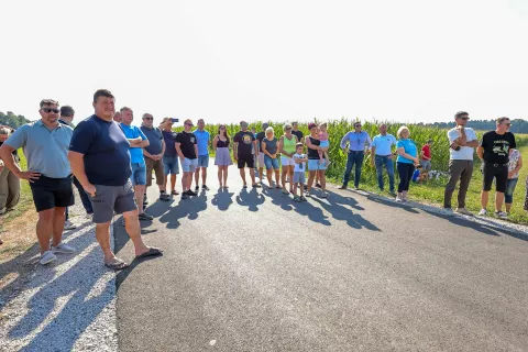 odprtje prenovljena cesta Suha / Foto: Tina Dokl
