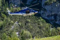 8. srečanje prvih posredovalcev PlanicaSimbolična fotografija Slovenska policija specialna policijska enota / Foto: Nik Bertoncelj