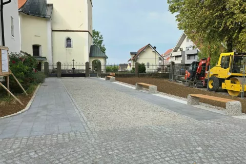Novi videz sredi&scaron;ča Preddvora
