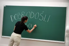 osnovna &scaron;ola Jakoba Aljaža v nekdanji trgovski &scaron;oli učiteljice učitelj prva triada dobrodo&scaron;li prvo&scaron;olčki &scaron;olsko leto / Foto: Tina Dokl