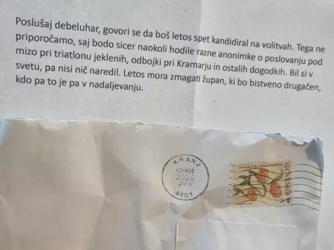 &raquo;Poslu&scaron;aj, debeluhar&nbsp;...&laquo;