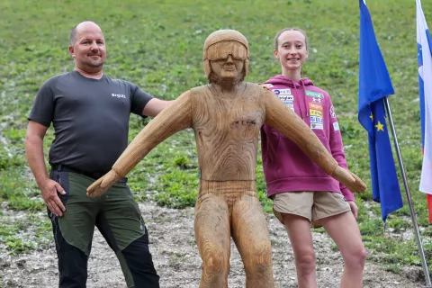 Poseben poklon Niki Prevc