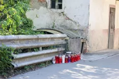 Občina: ograja name&scaron;čena pravilno