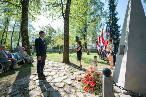 Zaslužijo si oprostitev in &raquo;svojo&laquo; ulico