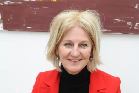 Sabina Sandrieser, vodja oddelka za manj&scaron;insko &scaron;olstvo in deželna &scaron;olska nadzornica. / Foto: Časopis Nedelja Celovec