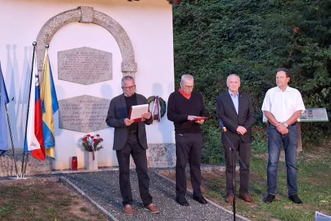 Spomin, ki zavezuje k miru