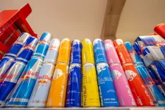 Simbolična fotografija trgovina nakupovanje na odprtju trgovine Spar in pekarne Orehek v Gozd Martuljek Kranjska GoraOdprtje nova trgovino SPAR partner pekarna Orehek Gozd Martuljek občina Kranjska Gora / Foto: Nik Bertoncelj