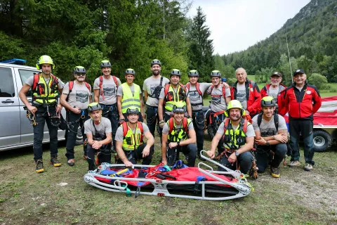 34 Aljaževi dnevi 2026 Dru&scaron;tvo Gorska re&scaron;evalna služba Mojstrana 80 let re&scaron;evalna vaja ob jubileju / Foto: Tina Dokl