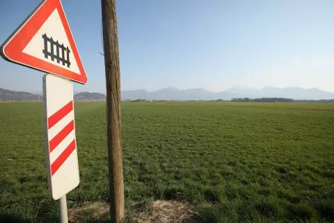 Sklad kmetijskih zemlji&scaron;č in gozdov je za ublažitev posledic lanske su&scaron;e priznal zakupnikom znižanje oziroma odpis zakupnine. / Foto: arhiv GG