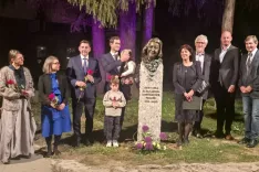 Monika Breuss, Nina Arnu&scaron;, dr. Ale&scaron; Musar, Matej, hči, Metod Frlic, Tine Radinja, mož / Foto: Klara Mrak