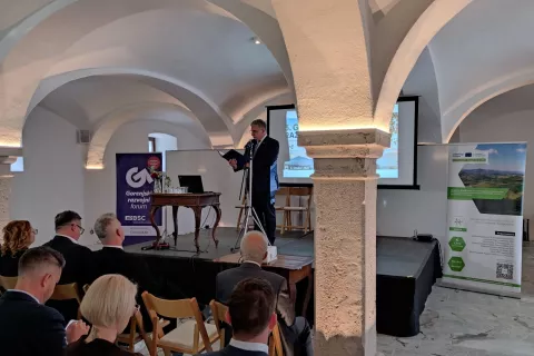 Na 3. Gorenjskem razvojnem forumu so se posvetili temi Podeželje prihodnosti: vitalno, privlačno in odporno. / Foto: Jure Ferlan