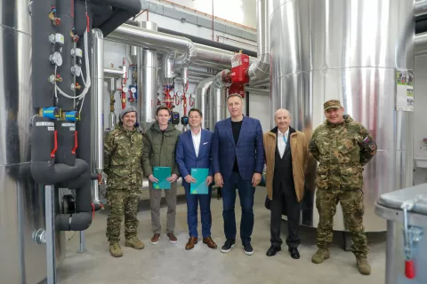 V Voja&scaron;nici Bo&scaron;tjana Kekca na Bohinjski Beli so predstavili prvi energetski projekt po modelu javno-zasebnega partnerstva med Ministrstvom za obrambo in podjetjem Resalta. / Foto: Tina Dokl