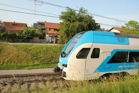 predstavitev drugi tir želežni&scaron;ka proga in vlak vas Reteče občina &Scaron;kofja loka / Foto: Tina Dokl