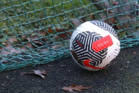 V 12. krogu se bodo 20. oktobra nogometa&scaron;i Domžal in Kalcerja Radomlje pomerili med seboj. / Foto: Gorazd Kavčič