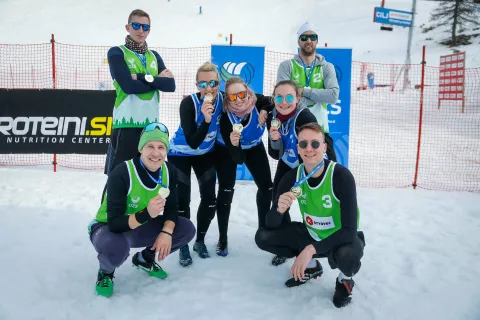 Najboljši na državnem prvenstvu v odbojki na snegu. / Foto: Kolektiff/ozs