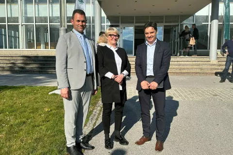 Blejski župan Anton Mežan, direktorica Zavoda za kulturo Bled Lea Ferjan in direktor Turizma Bled Blaž Veber / Foto: Ma&scaron;a Likosar