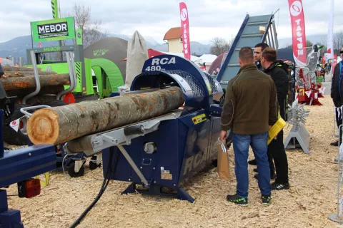 Na sejmu bo tudi tokrat velika ponudba kmetijske in gozdarske mehanizacije. / Foto: Cveto Zaplotnik