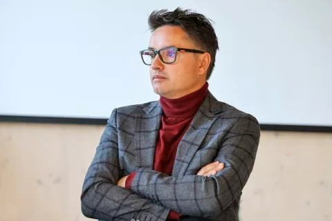 Blaž Veber je s 1. marcem lani prevzel vodenje javnega zavoda Turizem Bled, pred tem je v obdobju med 1. marcem 2016 in 28. februarjem 2023 opravljal funkcijo direktorja javnega zavoda Turizem Kranjska Gora. / Foto: Tina Dokl