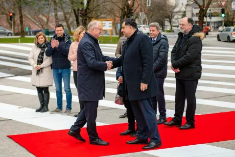 jesenice obisk nagold / Foto: Greqor Vidmar