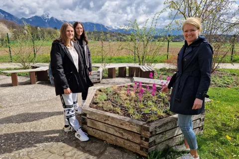 Predstavitev terapevtskega vrta / Foto: Suzana P. Kovačič