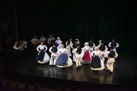 Večerna prireditev Dekle, delaj pu&scaron;eljc je bila dobro sprejeta. / Foto: arhiv organizatorja (Albert Dobravec)