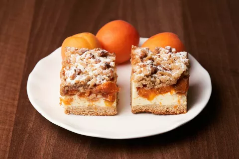 Mareilična pita s skuto / Foto: Erika Jesenko