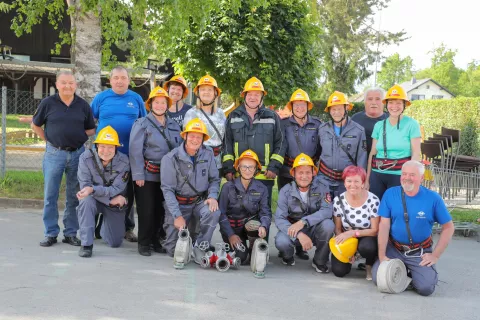 gasilci veterani Stenovec Nande 80 let PGD Mavčiče / Foto: Tina Dokl