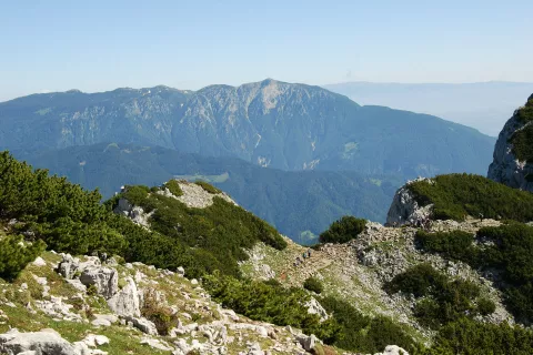 Pogled na Peco s poti na Raduho. / Foto: Jelena Justin