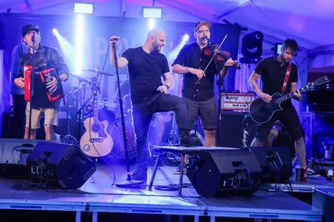 torkanje poletna torkanja Tržič koncert skupine Happy Ol McWeasl / Foto: Tina Dokl