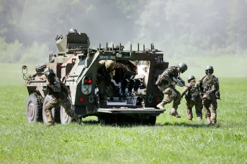 vojaški tabor študenti dijaki vojska vojak strelišče Mačkovec vojašnica Bohinjska Bela / Foto: Tina Dokl