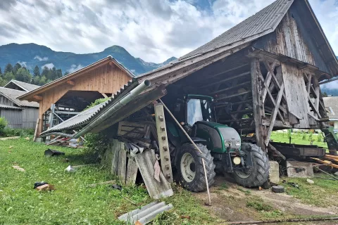 neurje z vetrom 13. julija 2023 Bohinj Kamnje / Foto: Silvo Režek/gz Bohinj