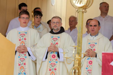 Veliki šmaren cerkveni praznik Brezje 2022 maševal ljubljanski nadškof in metropolit msgr Stanislav Zore / Foto: Tina Dokl