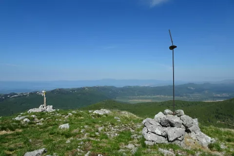Viševica je eden najlepših razglednikov Gorskega kotarja. / Foto: Jelena Justin