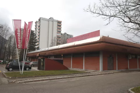 Ločanka priloga januar 2023 trgovina Mercator Podlubnik / Foto: Gorazd Kavčič